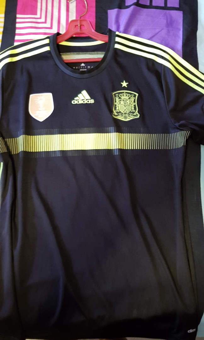spain 2010 away jersey