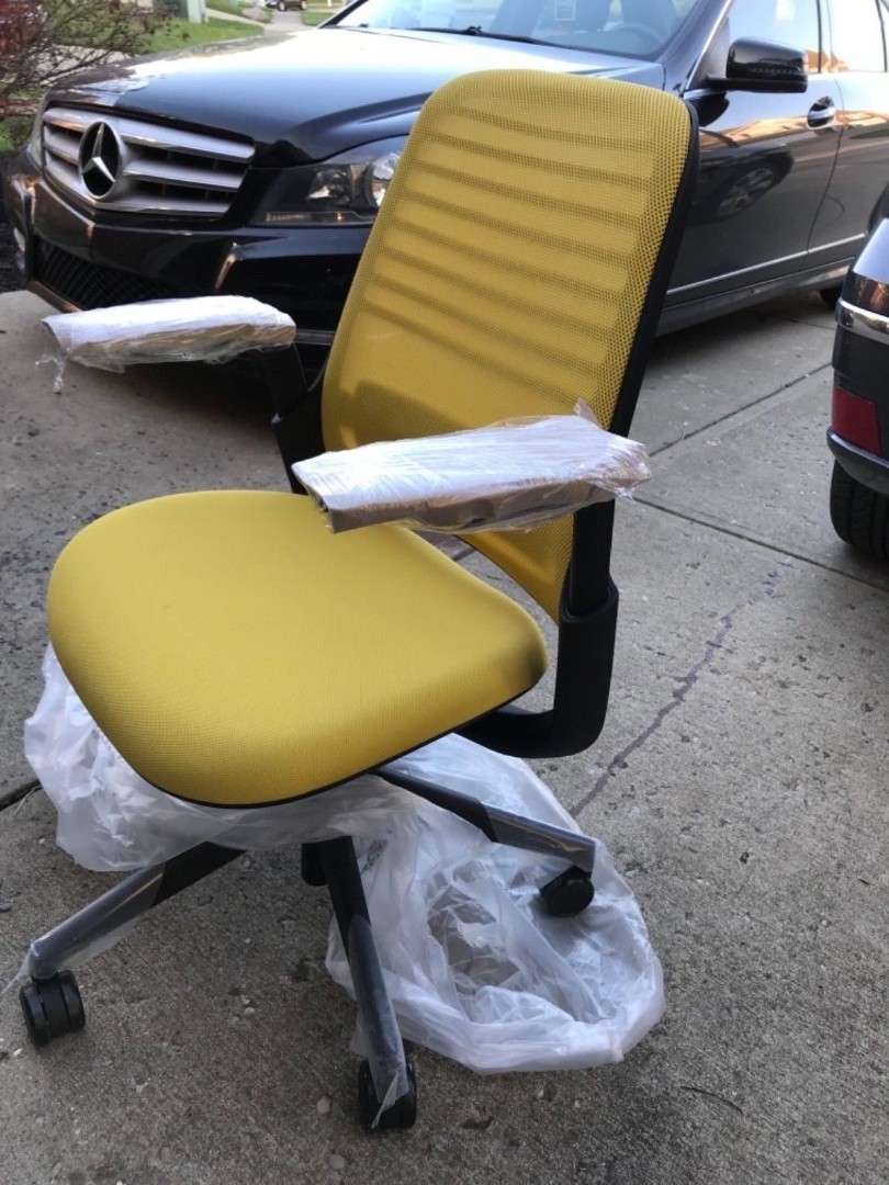 [100new] Office chair Steelcase Series1, 兒童＆孕婦用品, 兒童傢具, 其他兒童傢具