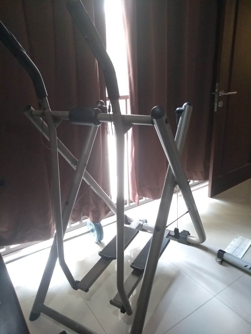 Alat Fitness Untuk Cardio Lari Di Tempat Olah Raga Perlengkapan Olahraga Lainnya Di Carousell