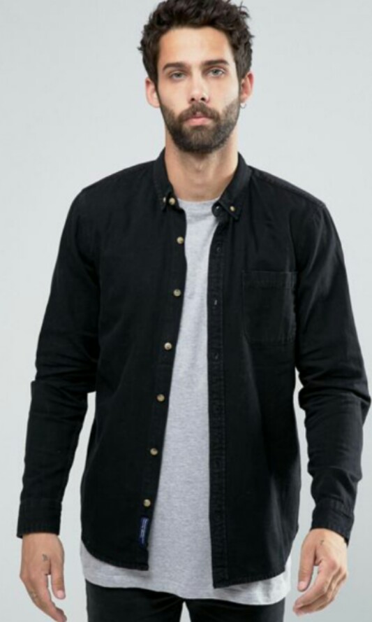 pull and bear black shirt