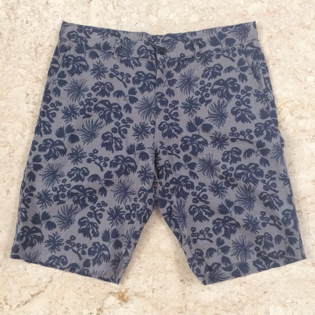 Uniqlo Jakarta Utara Pantai Indah Kapuk Avenue Promo Dan