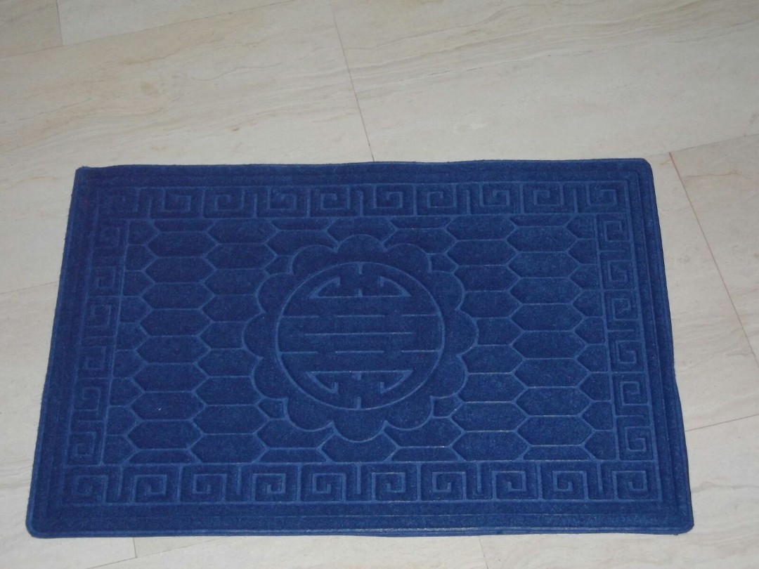 Cheap Car Cum Door Mats For Sale Car Accessories On Carousell