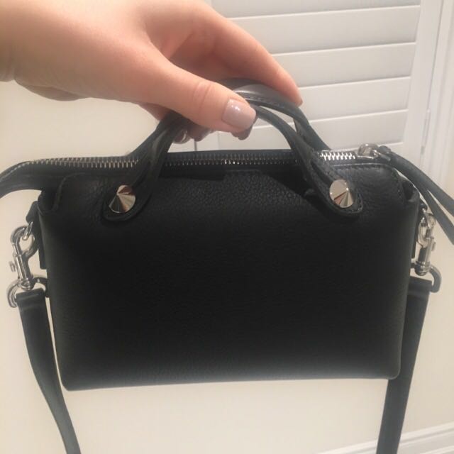 FENDI By The Way Mini leather shoulder bag Luxury on Carousell