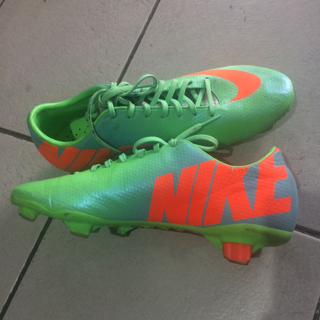 Nike Mercurial, Men's Fashion, Footwear, Sneakers on Carousell