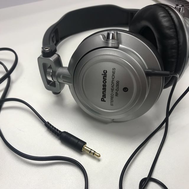 Panasonic Stereo Headphones RP-DJ300, 音響器材, 可攜式音響設備 - Carousell