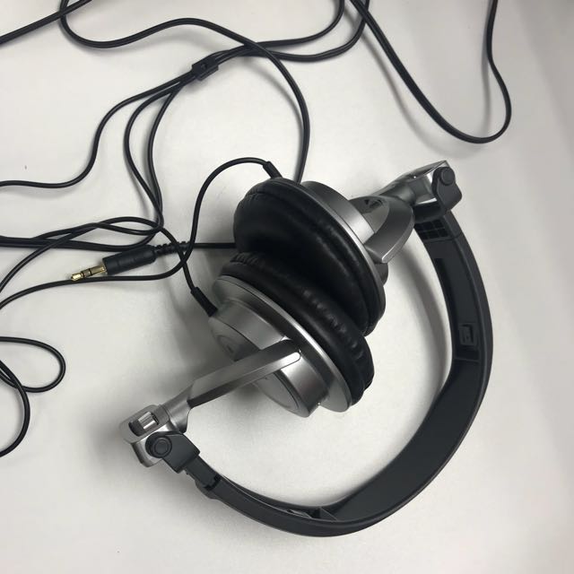 Panasonic Stereo Headphones RP-DJ300, 音響器材, 可攜式音響設備 - Carousell