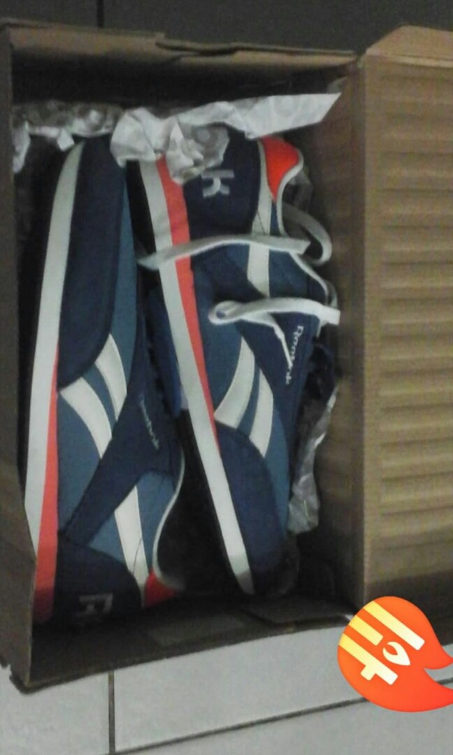 reebookshoe