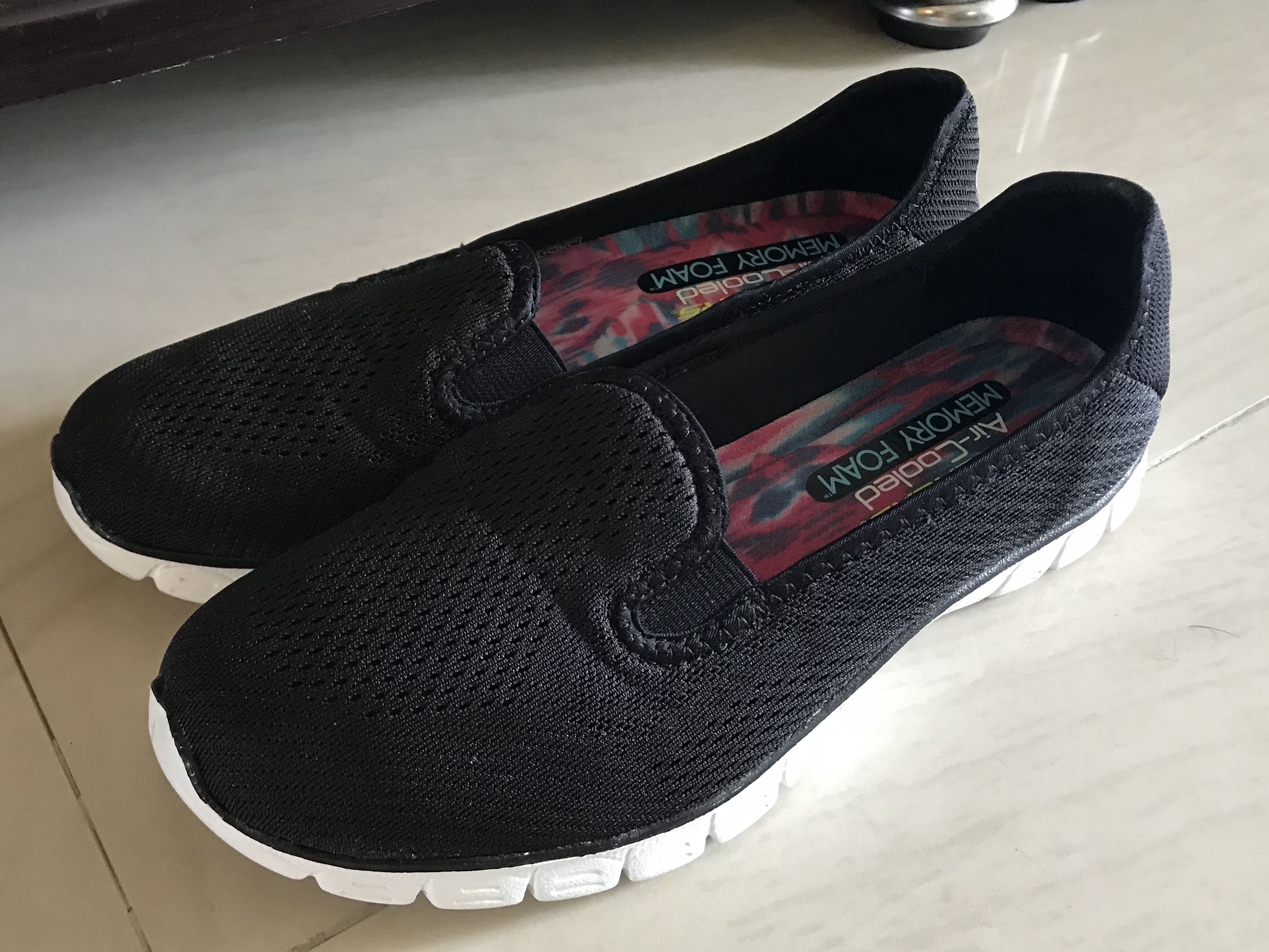 skechers air cooled womens