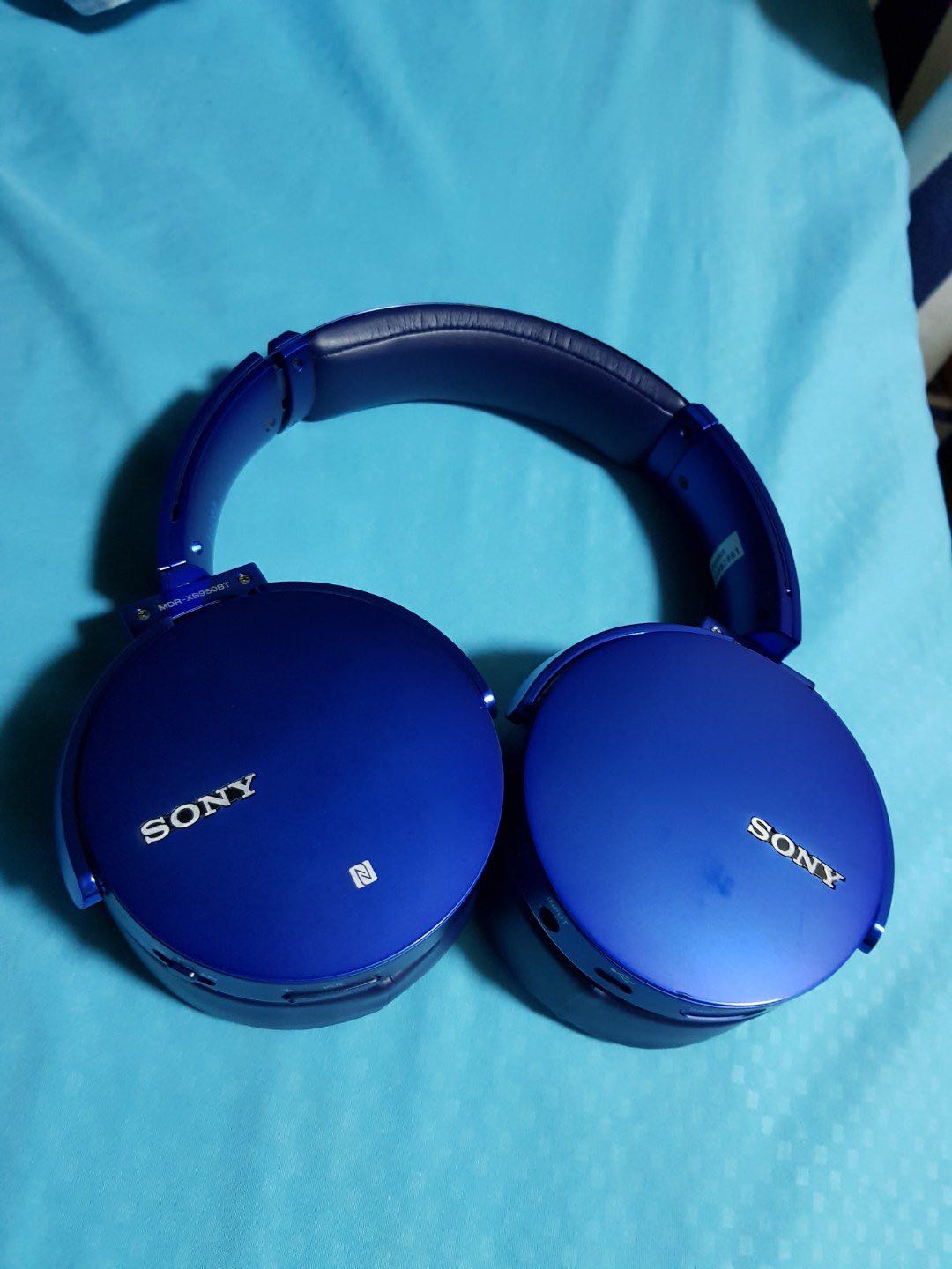 Sony wireless headphone MDRXB950BT, Audio, Headphones & Headsets on