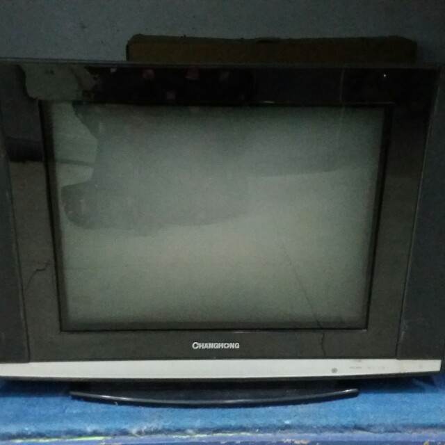 Tv Tabung 21 Inchi Merk Changhong Elektronik Tv Perlengkapan Hiburan Di Carousell