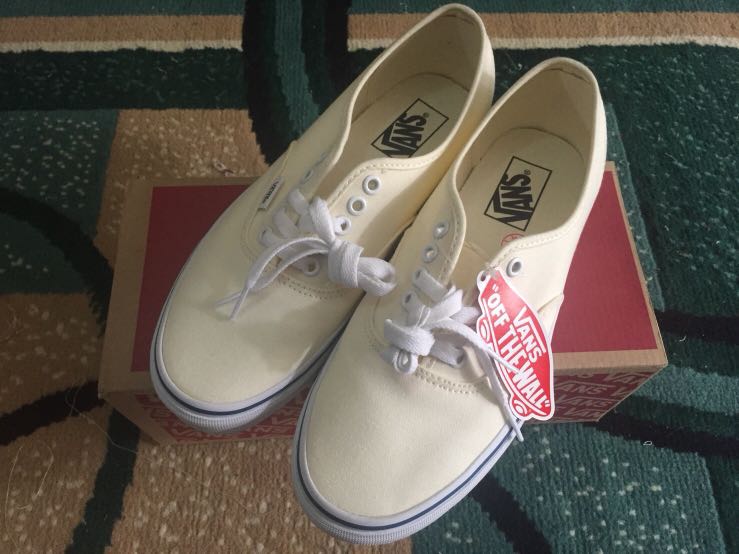 vans authentic broken white
