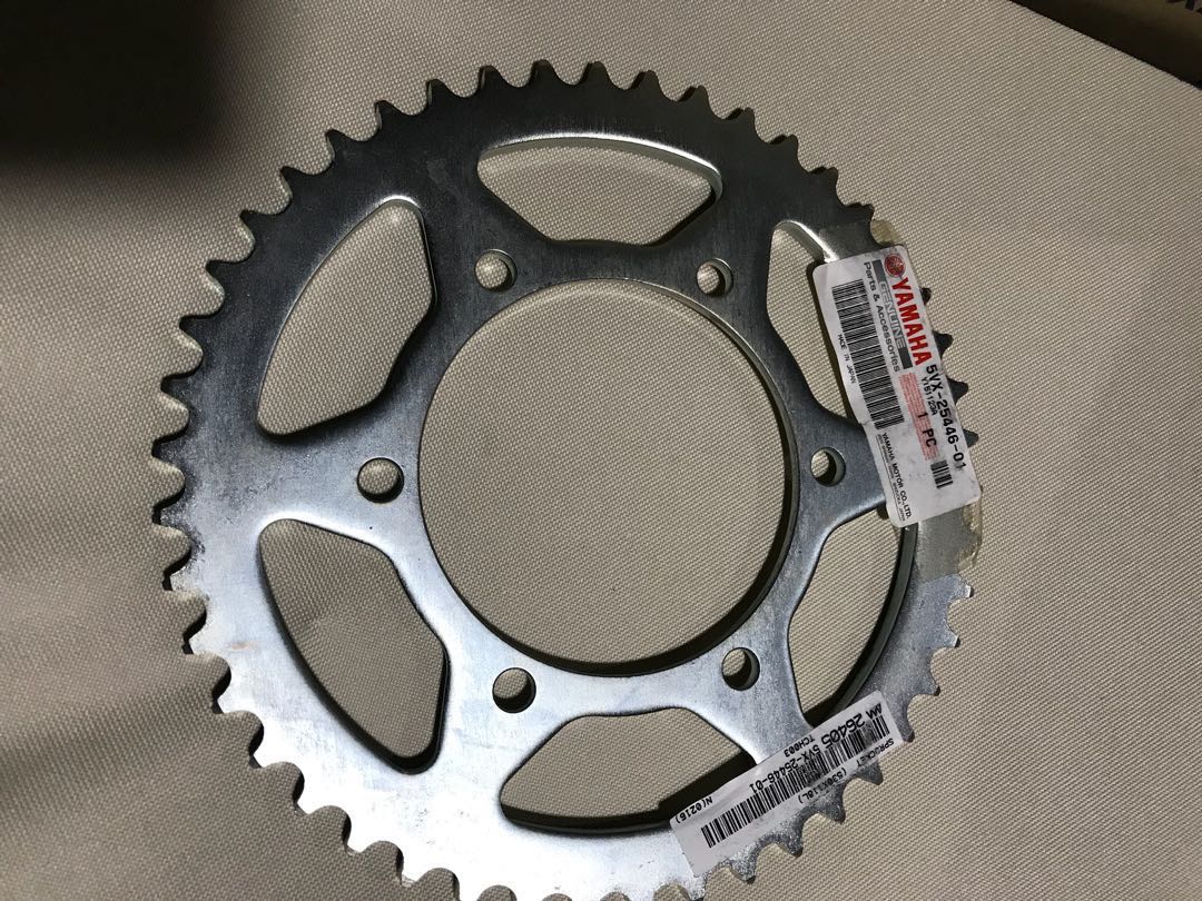 Yamaha FZ6 Genuine Sprocket Full Set and DID Chain, Motorcycles