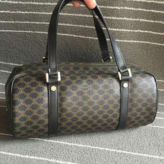 Celine auth tabung