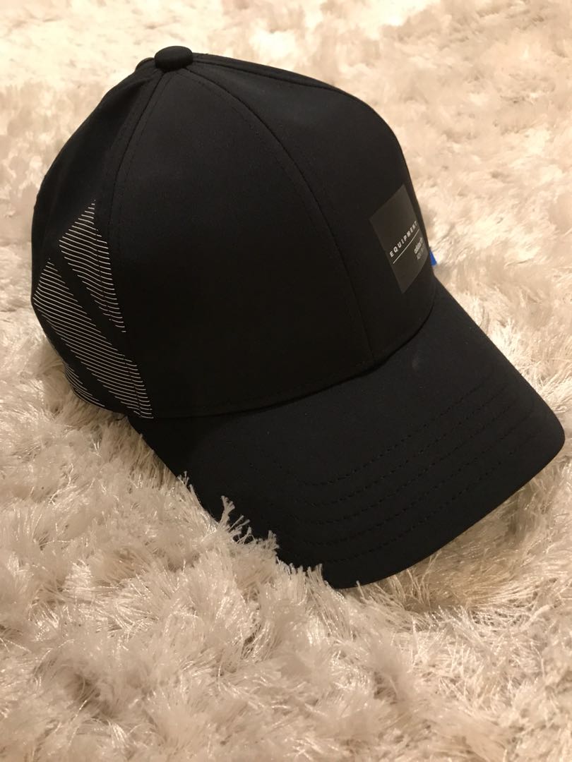Adidas eqt top classic cap