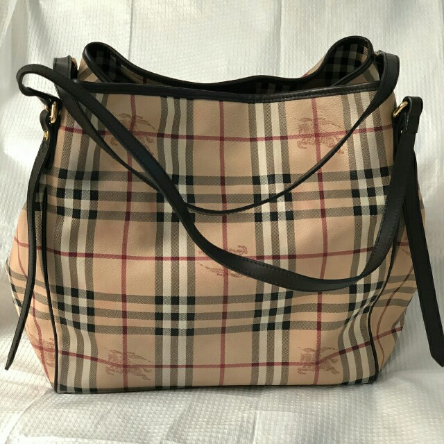 Authentic Burberry Neverfull Bag, Women's Fashion, Bags & Wallets, Purses &  Pouches on Carousell