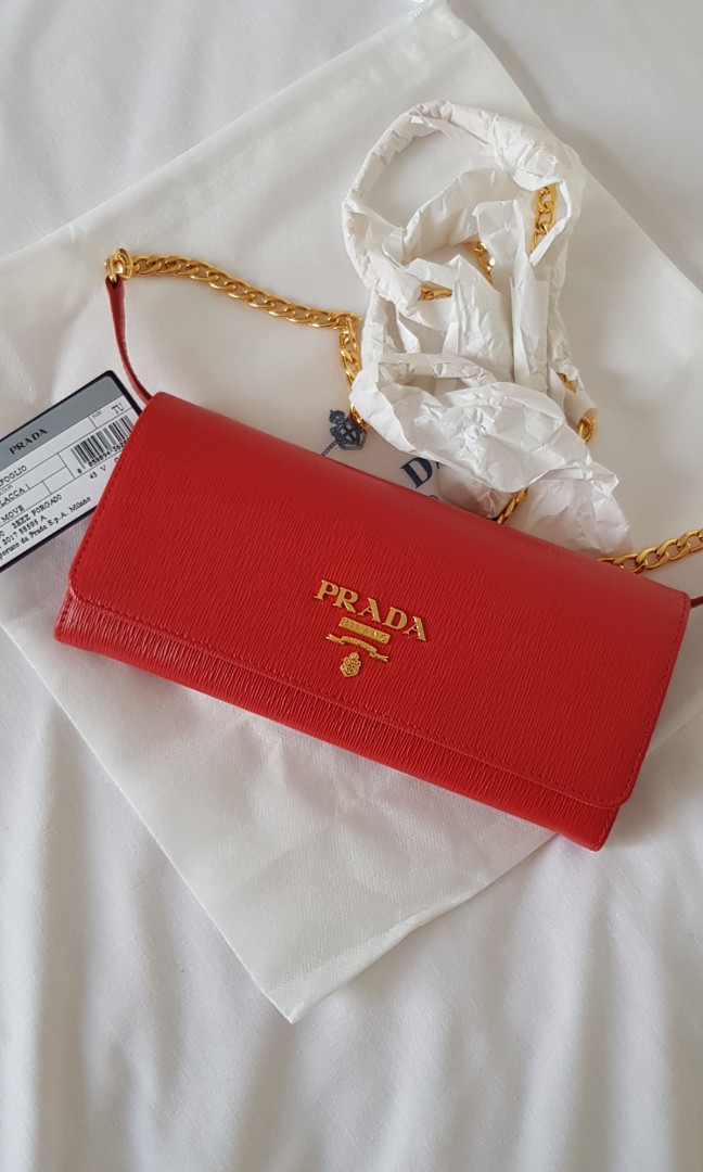 Brand New Prada wallet with chain. 1MT290. Red, Women's Fashion, Bags &  Wallets, Wallets & Card Holders on Carousell