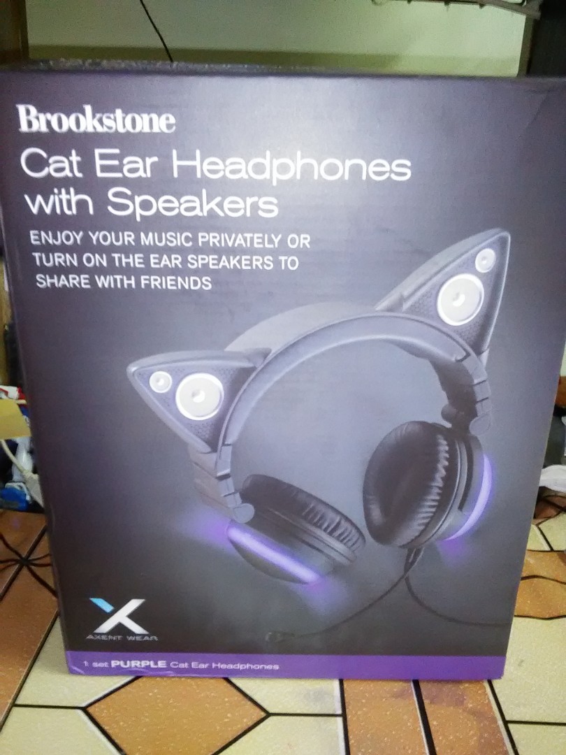 Cat ear hotsell headphones brookstone