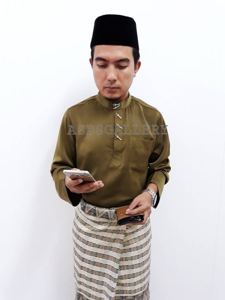 Butang Baju Melayu Keris Men S Fashion Clothes On Carousell