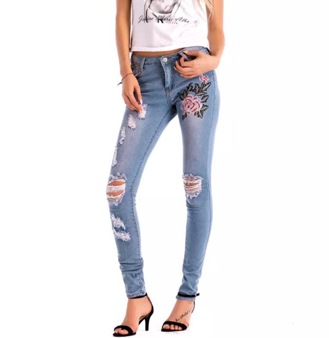 sandal colour jeans pant