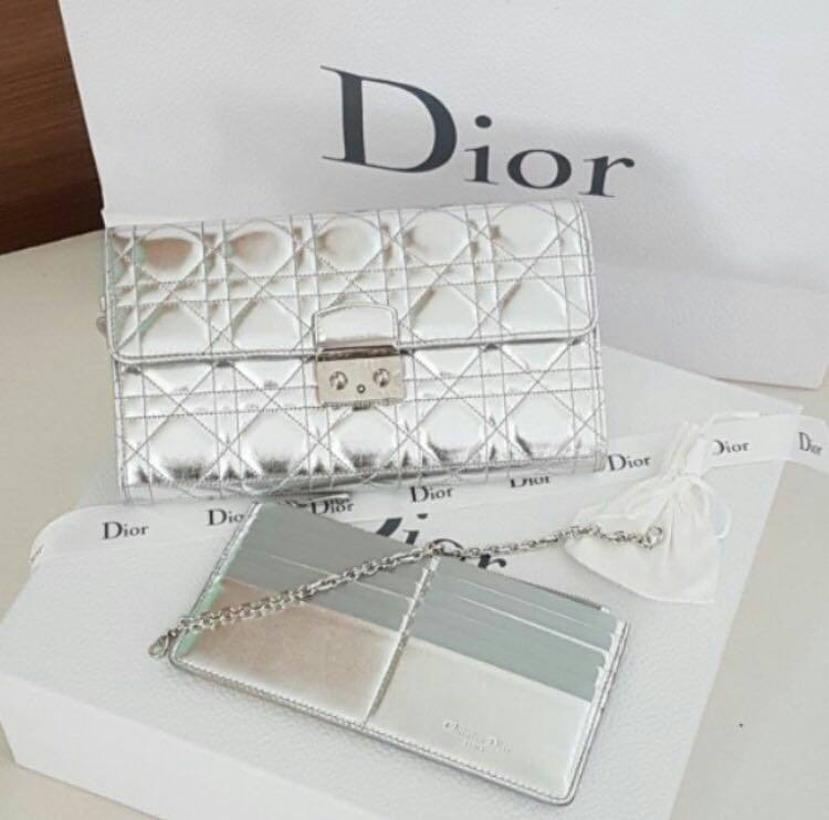 dior silver clutch
