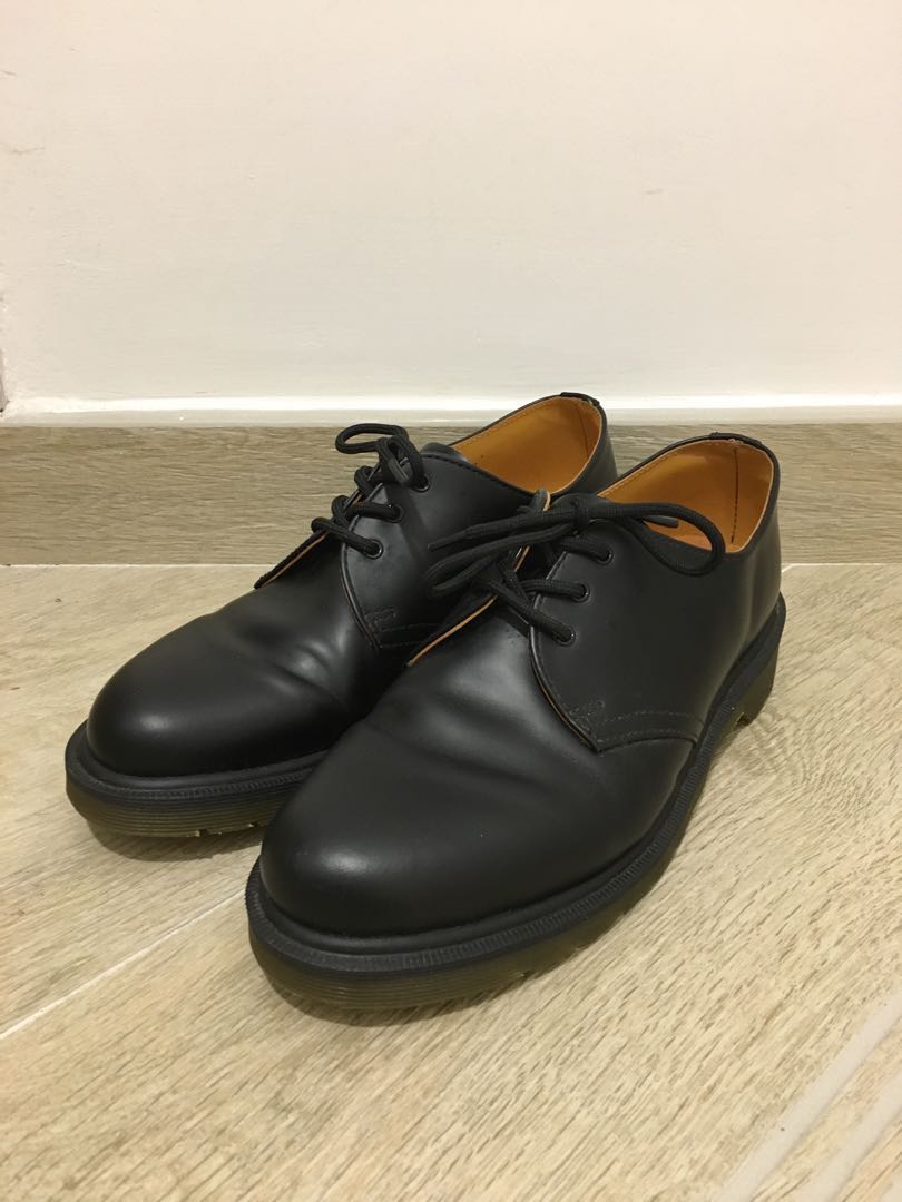 dr martens 1461 shoe
