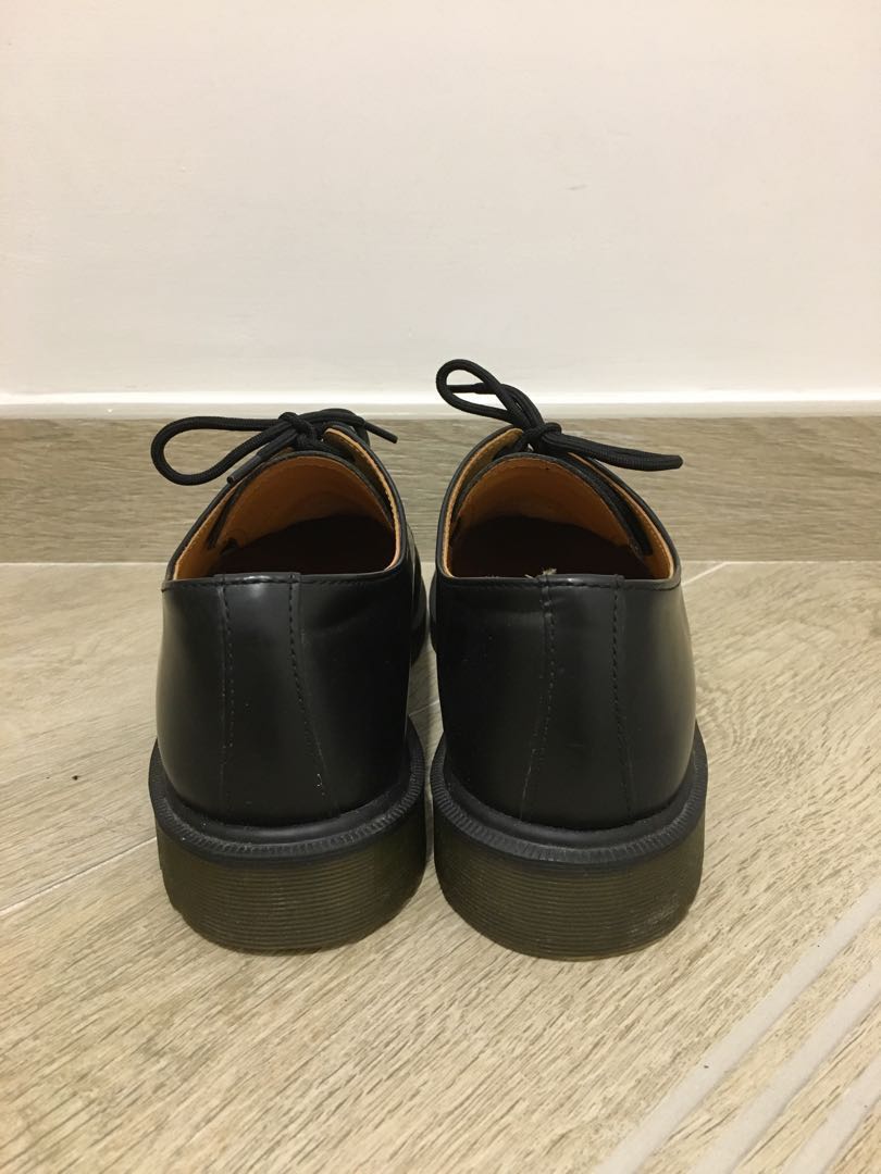 dr martens core 1461