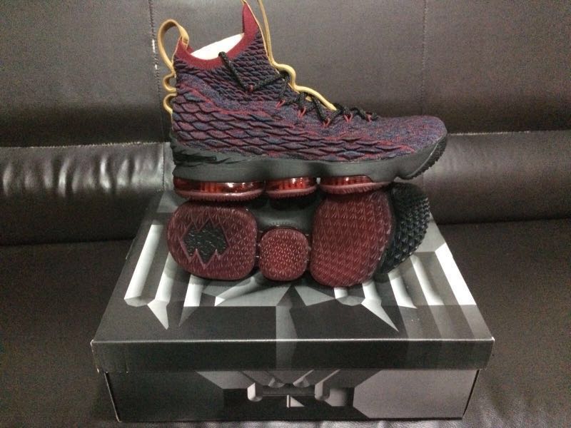 LeBron 15 Cavs
