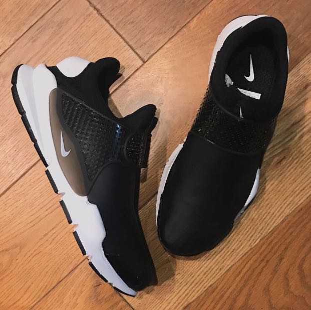 nike sock dart leather