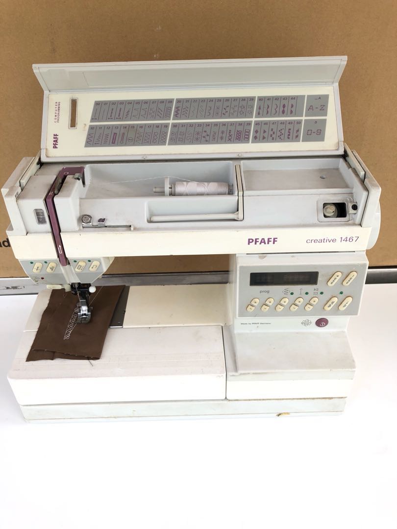 (SALE) Pfaff Creative 1467 Sewing Machine Used Machine, Hobbies