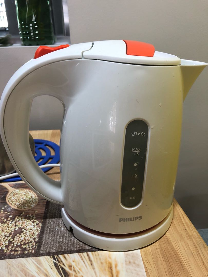 Philips electric water kettle, TV & Home Appliances, Kitchen Appliances