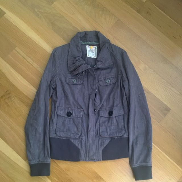 Pull & Bear Jacket, Women's Fashion, Coats, Jackets and Outerwear on