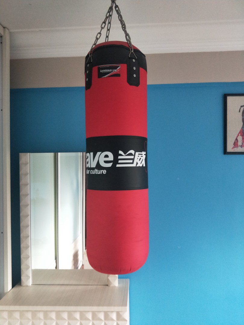 Punching bag, Sports Equipment, Exercise & Fitness, Toning & Stretching ...