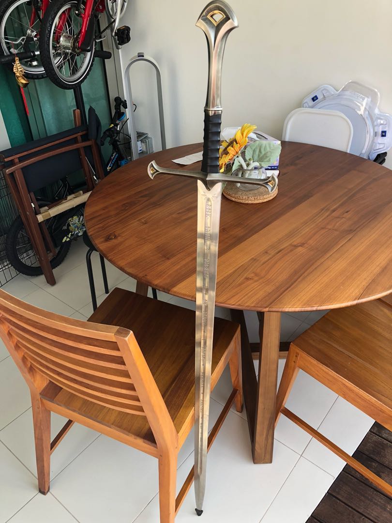The Lord Of The Rings Sword Of Elendil Replica On Carousell