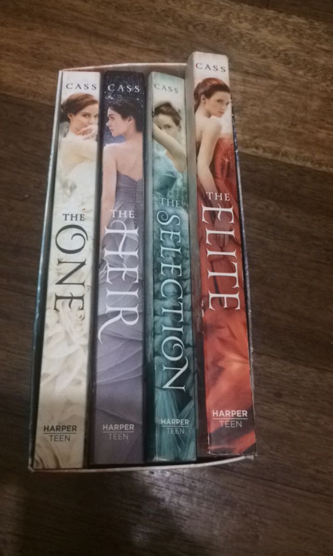 The Selection Series Box Set By Kiera Cass Books Books On Carousell
