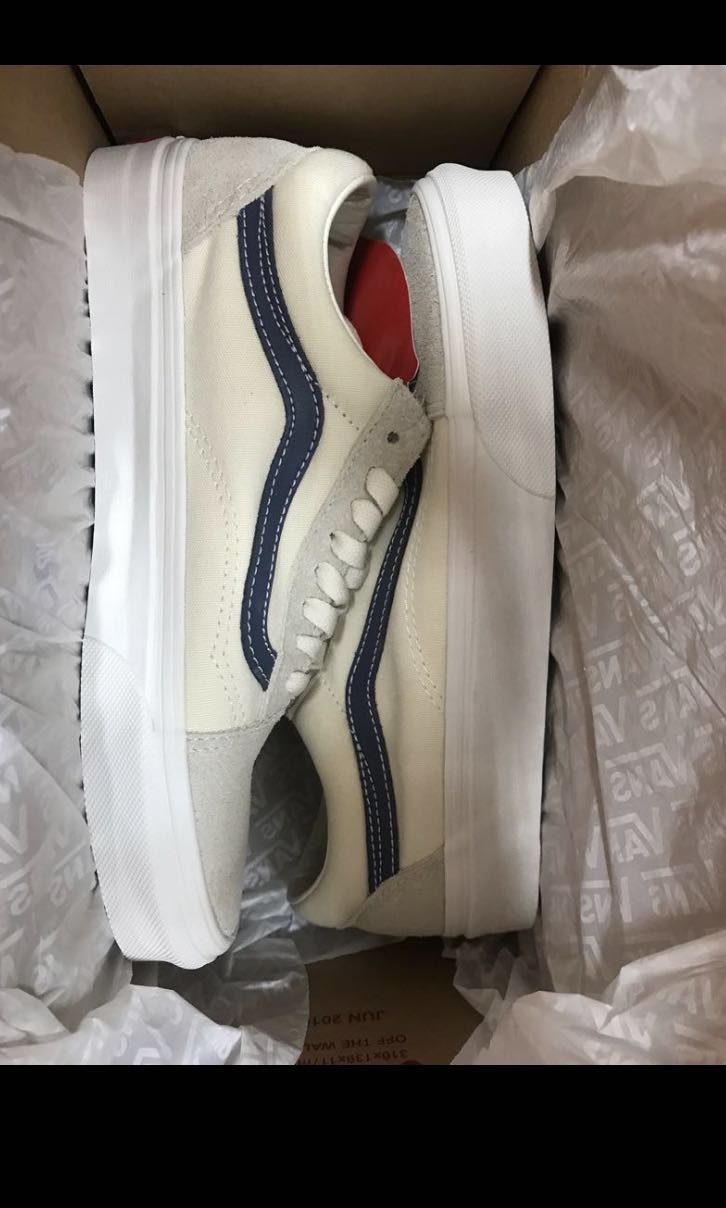 Vans old skool deals vintage white indigo