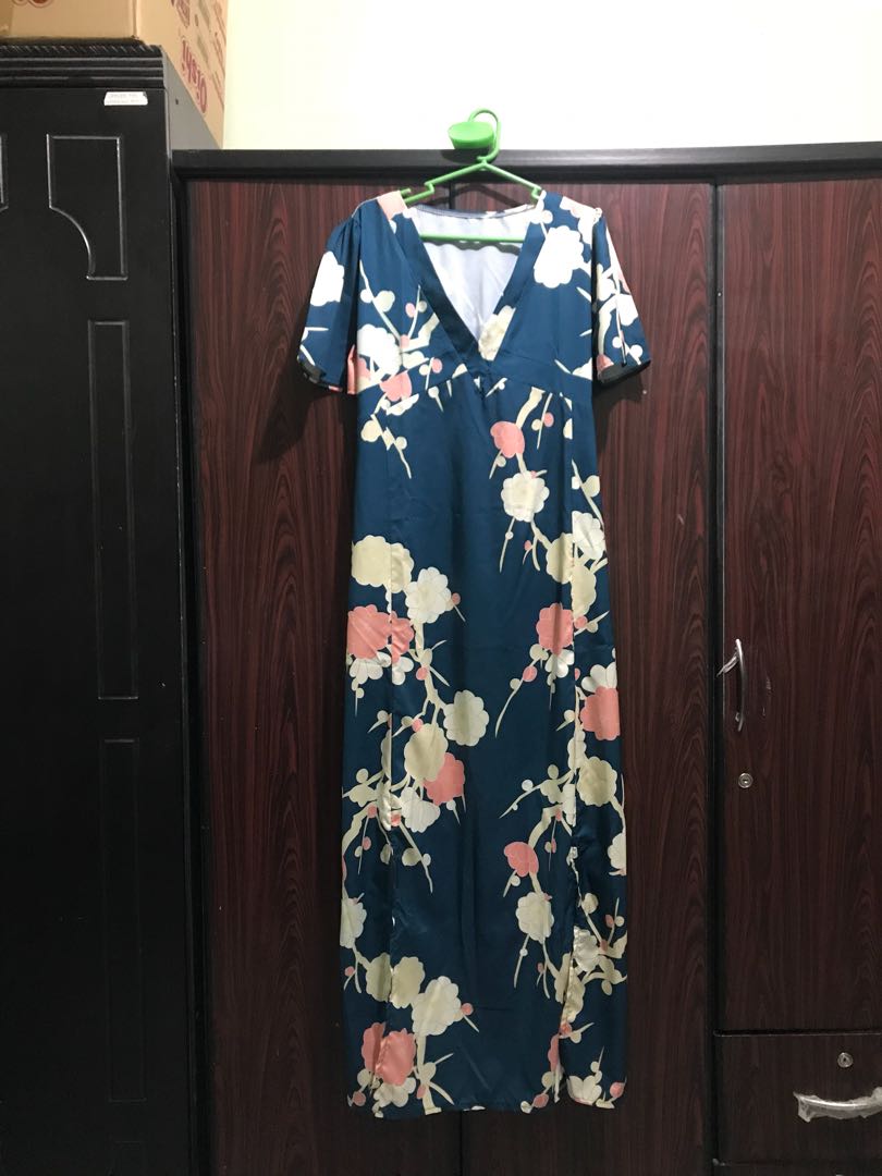 dark green floral maxi dress