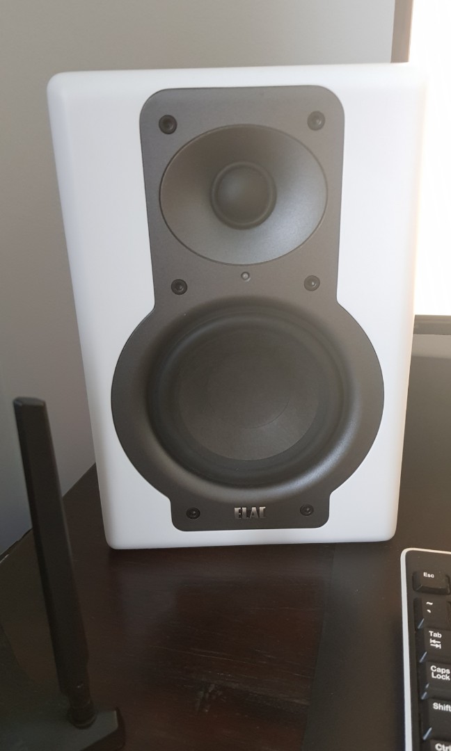Elac AM 150 monitor speakers (priced to 