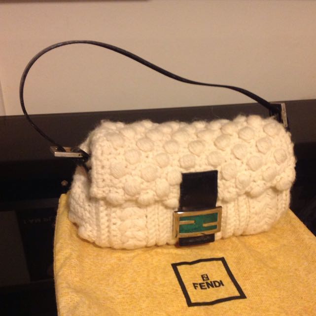 fendi knit baguette