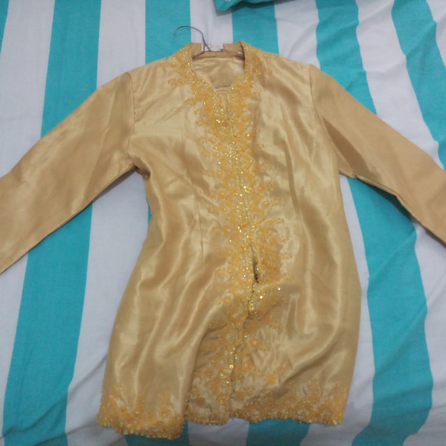 Kebaya Manik Warna Kuning Emas Muda 35 000 Fesyen Wanita