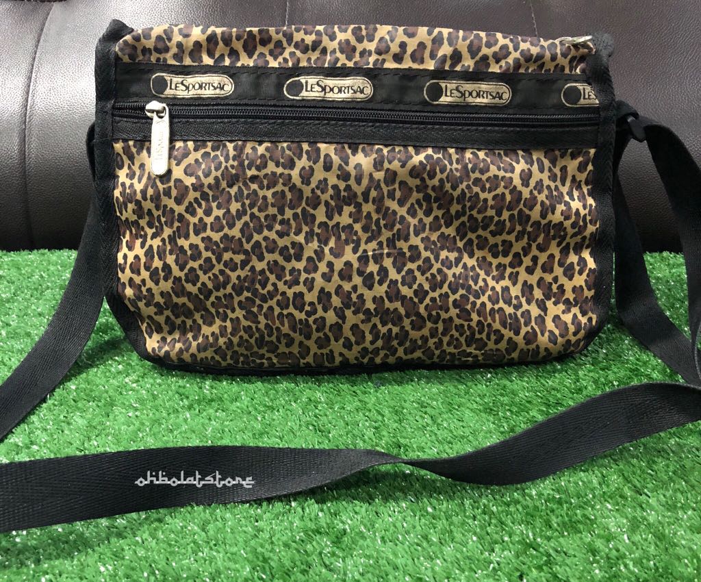 Lesportsac leopard 2025