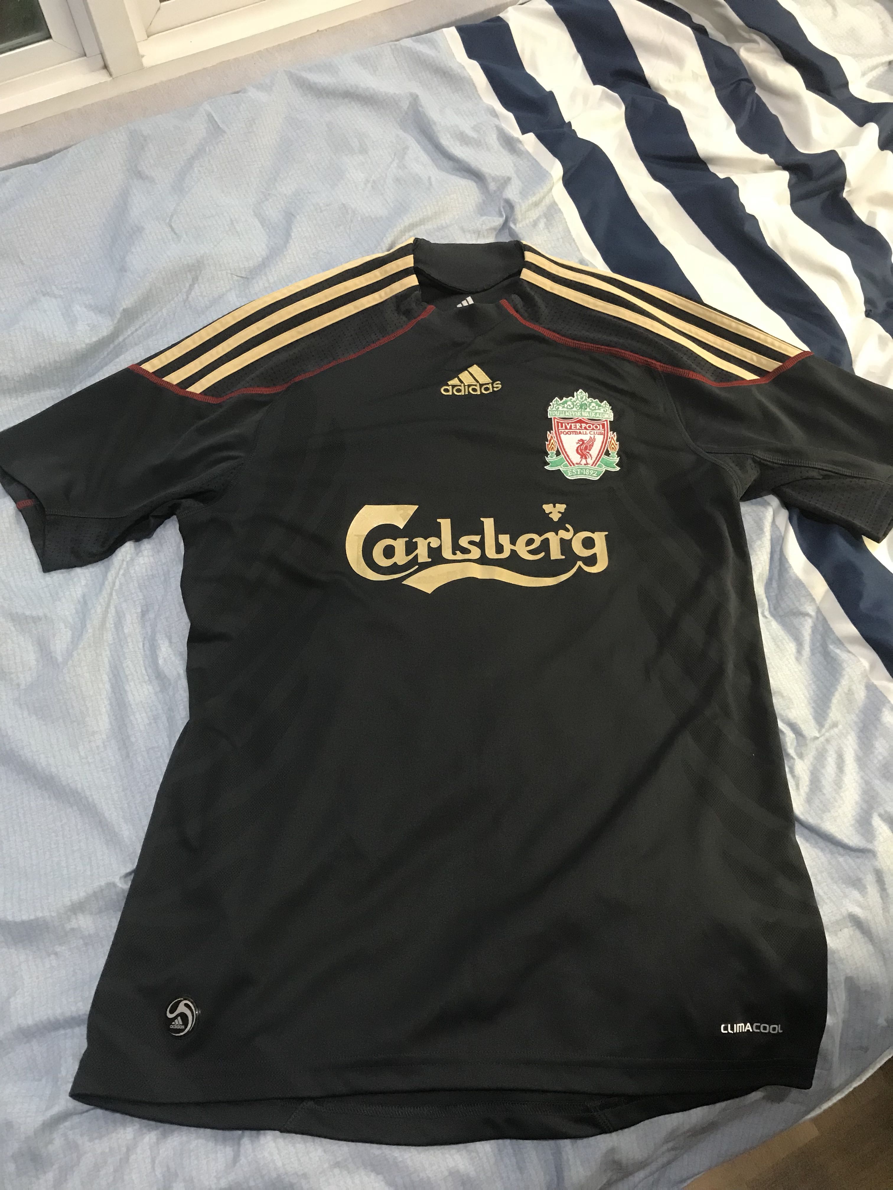 liverpool 09 10 away kit