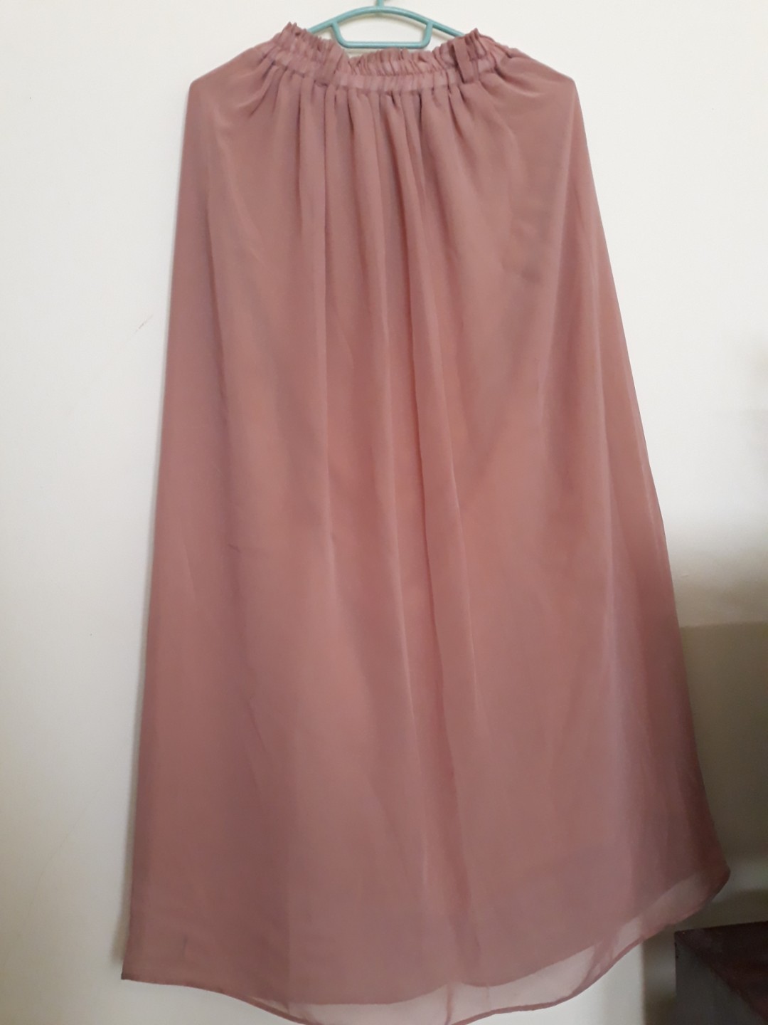 Rok Siffon Warna Cream Coklat Milo Fesyen Wanita Pakaian