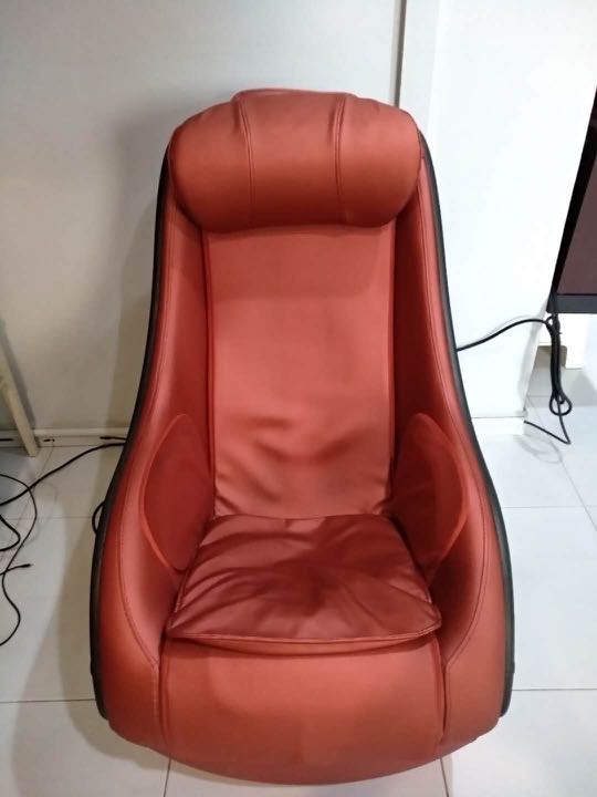 Second hand massage chair, Furniture & Home Living, Furniture, Chairs