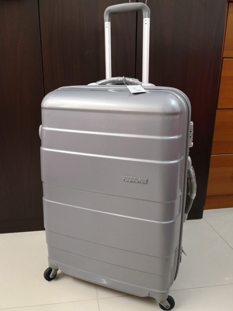 American tourister caravan 70cm tsa luggage clearance