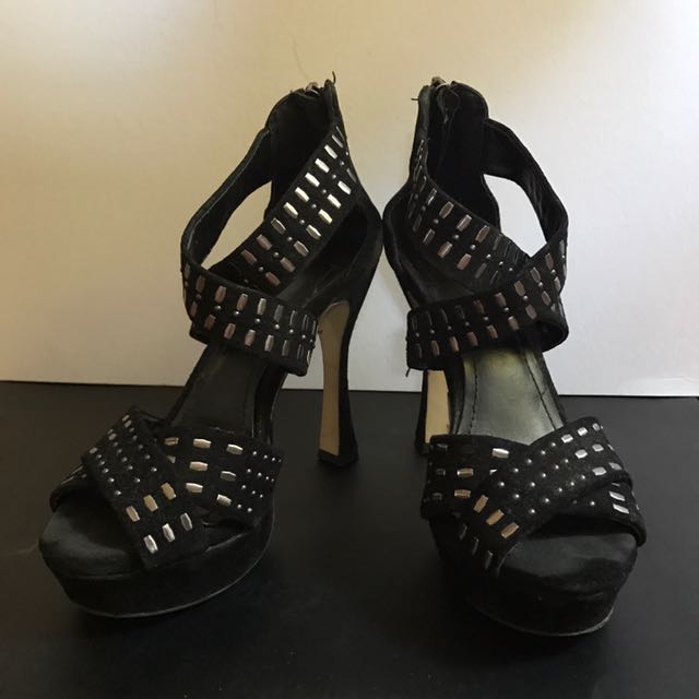 bcbg platform shoes