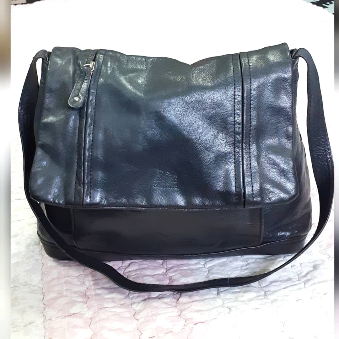 Cobb and co deals leather bags