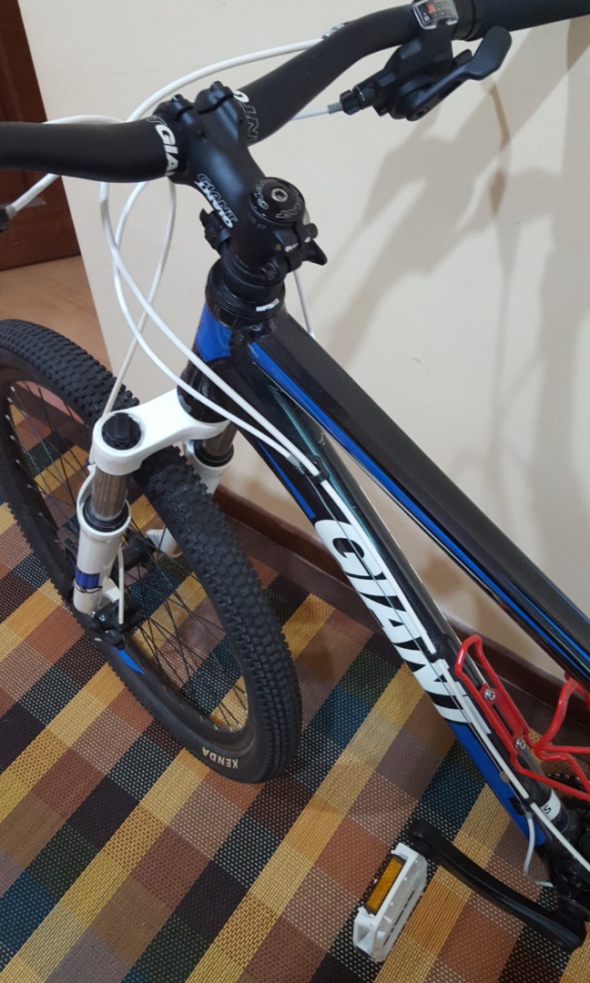 giant yukon full suspension