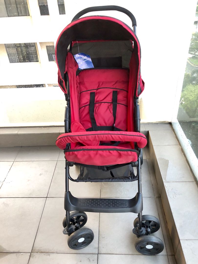 HAUCK stroller, Babies & Kids, Going Out, Strollers on Carousell