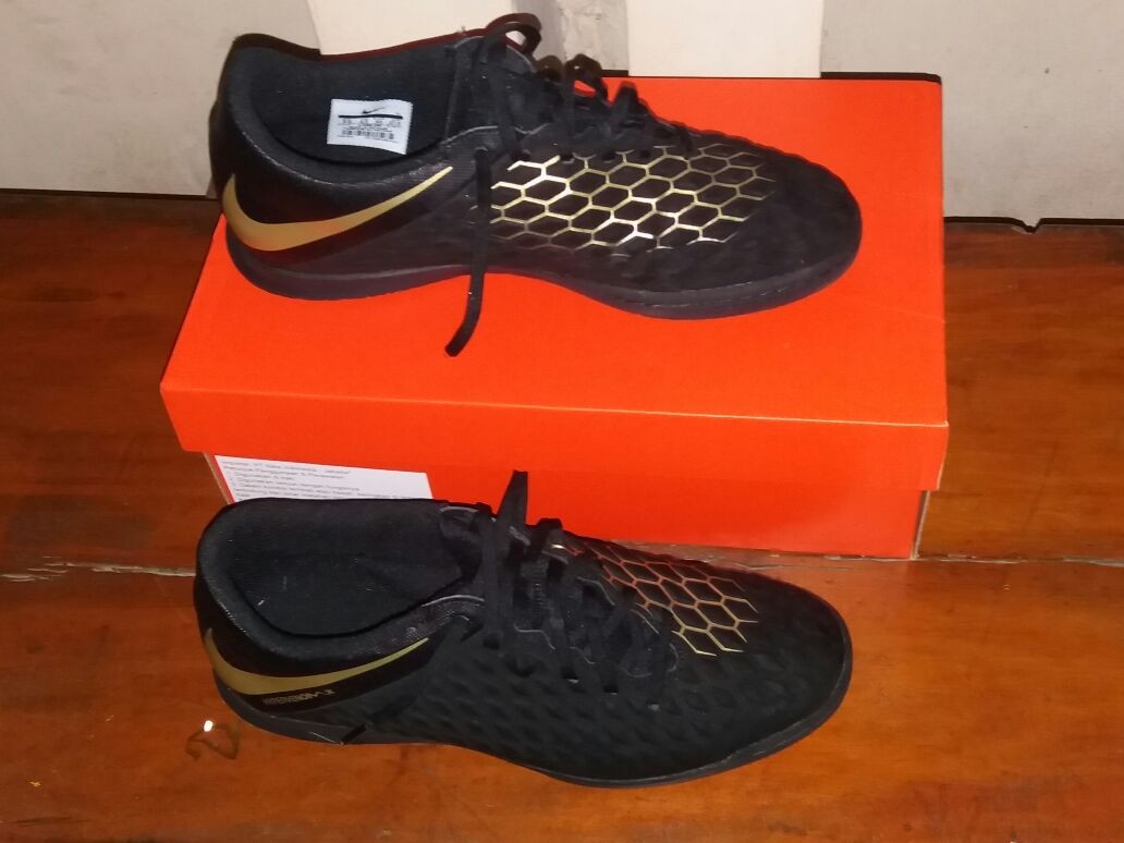 nike hypervenom phantom 3 club ic