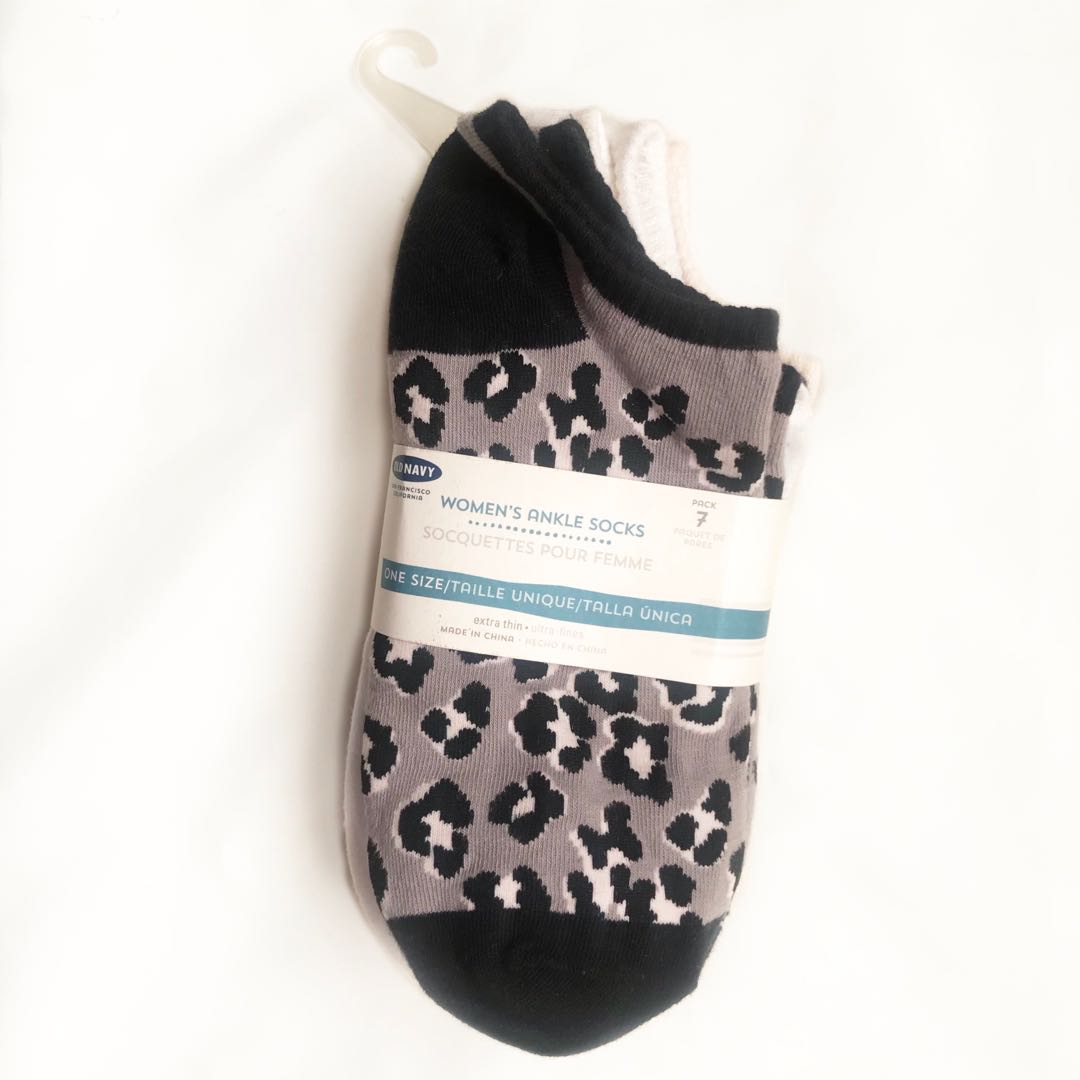 womens navy ankle socks